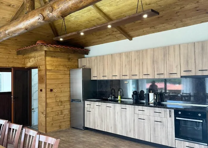 Луксозна вила слънчев бряг